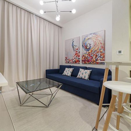 Alluring 1 Bd Apartment In Business Bay With Burj Khalifa View Dubai Exterior photo