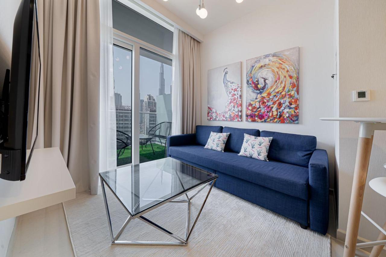 Alluring 1 Bd Apartment In Business Bay With Burj Khalifa View Dubai Exterior photo
