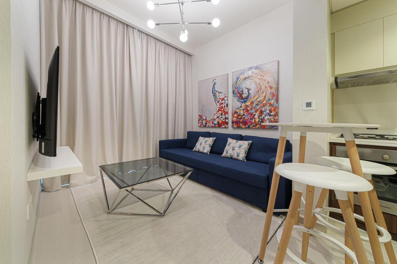 Alluring 1 Bd Apartment In Business Bay With Burj Khalifa View Dubai Exterior photo